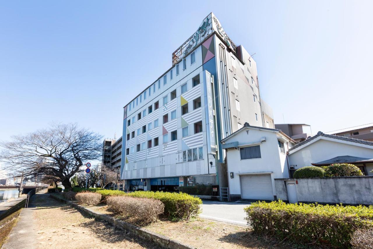 Hotel Liberty Kochi (Adults Only) Екстериор снимка