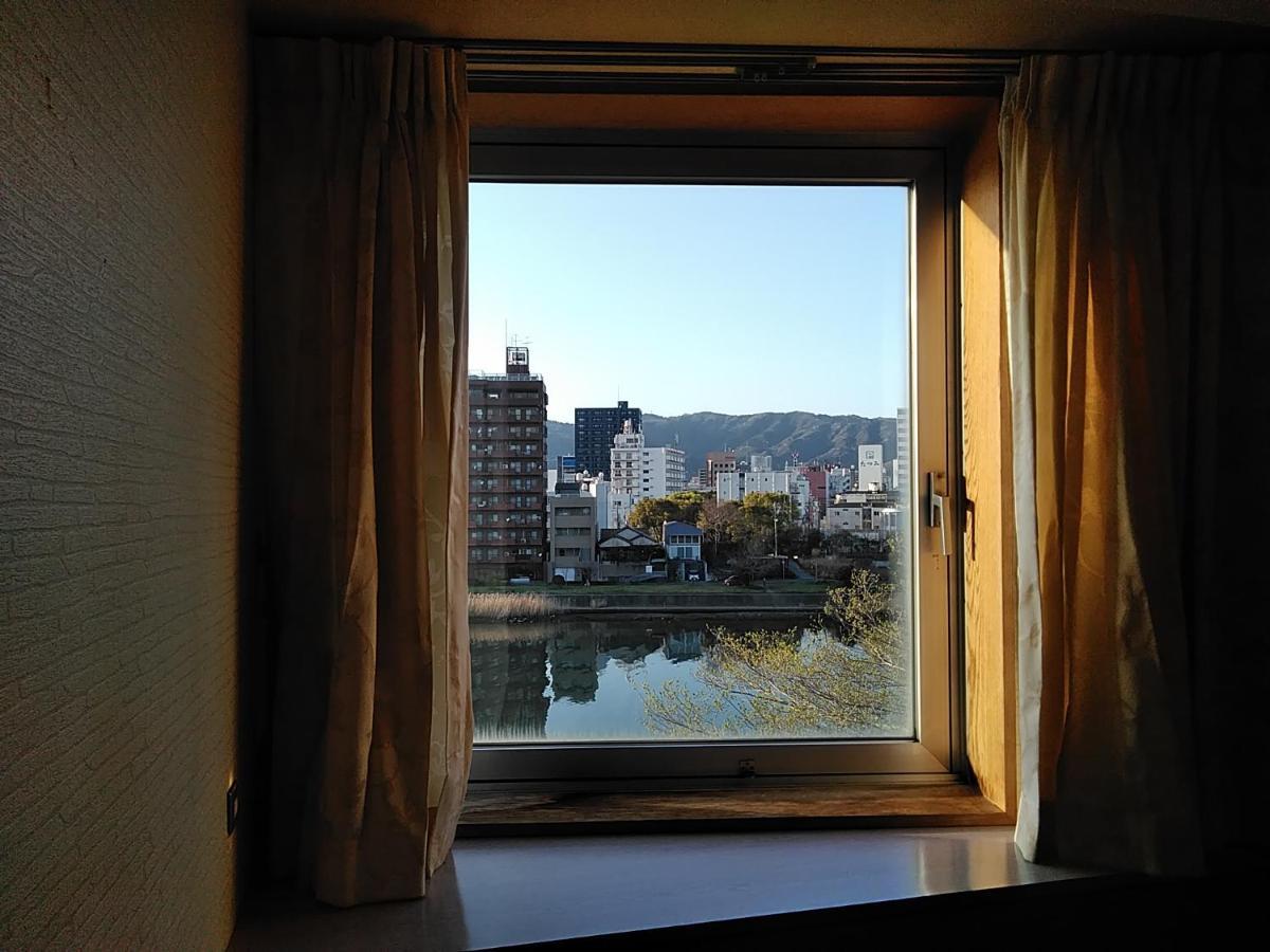 Hotel Liberty Kochi (Adults Only) Екстериор снимка