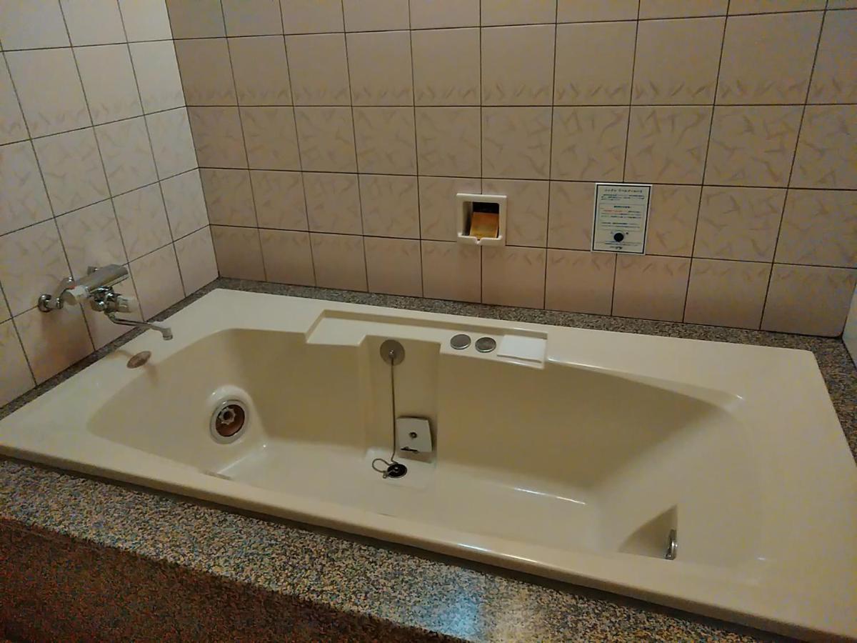 Hotel Liberty Kochi (Adults Only) Екстериор снимка