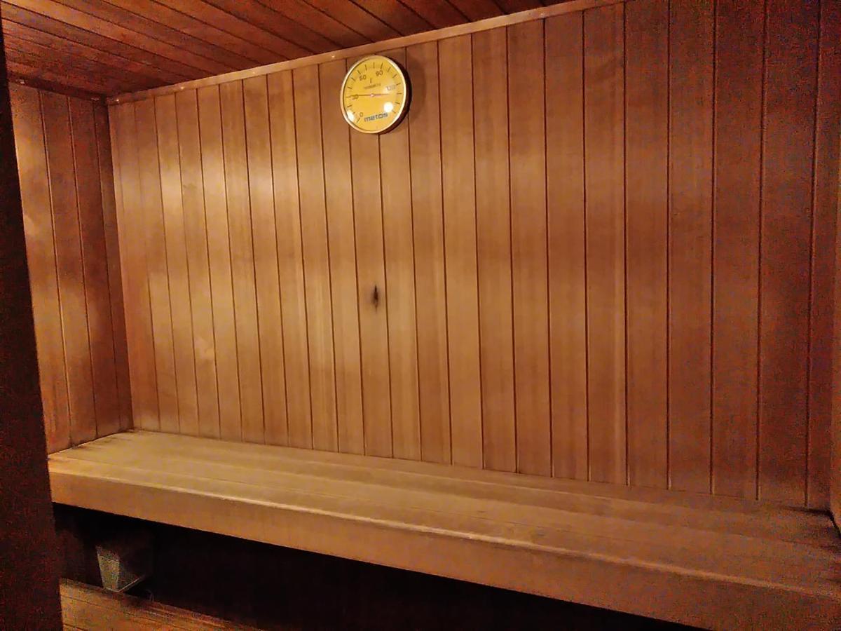 Hotel Liberty Kochi (Adults Only) Екстериор снимка